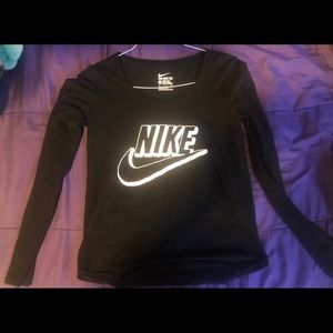 Nike long sleeve shirt.